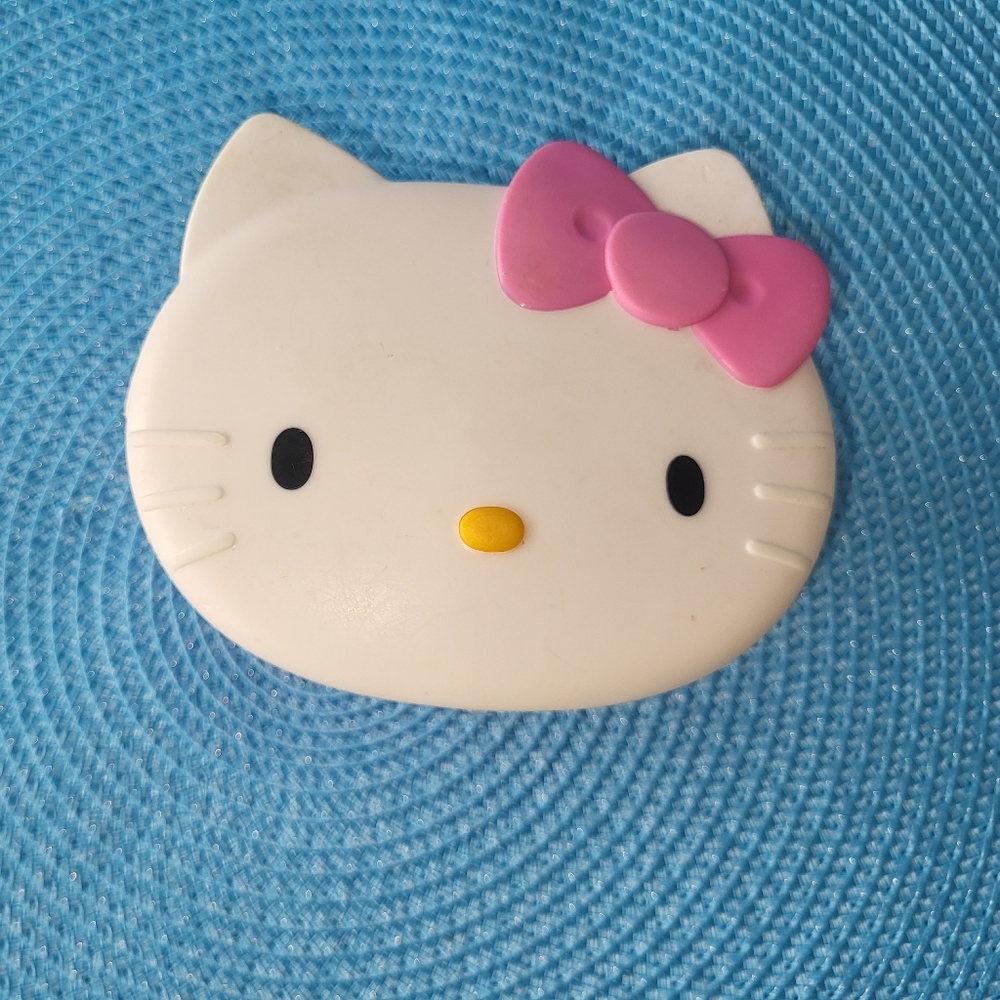 Hello Kitty VINTAGE plastic Container